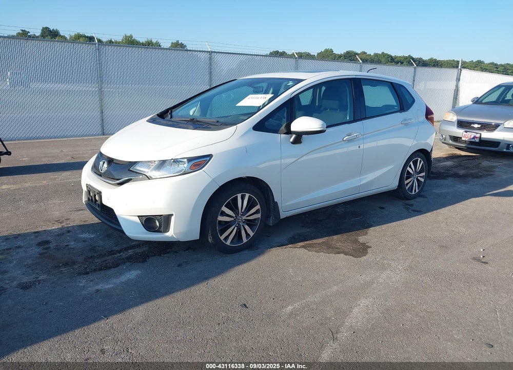2016 HONDA FIT VIN: 3HGGK5H73GM700028