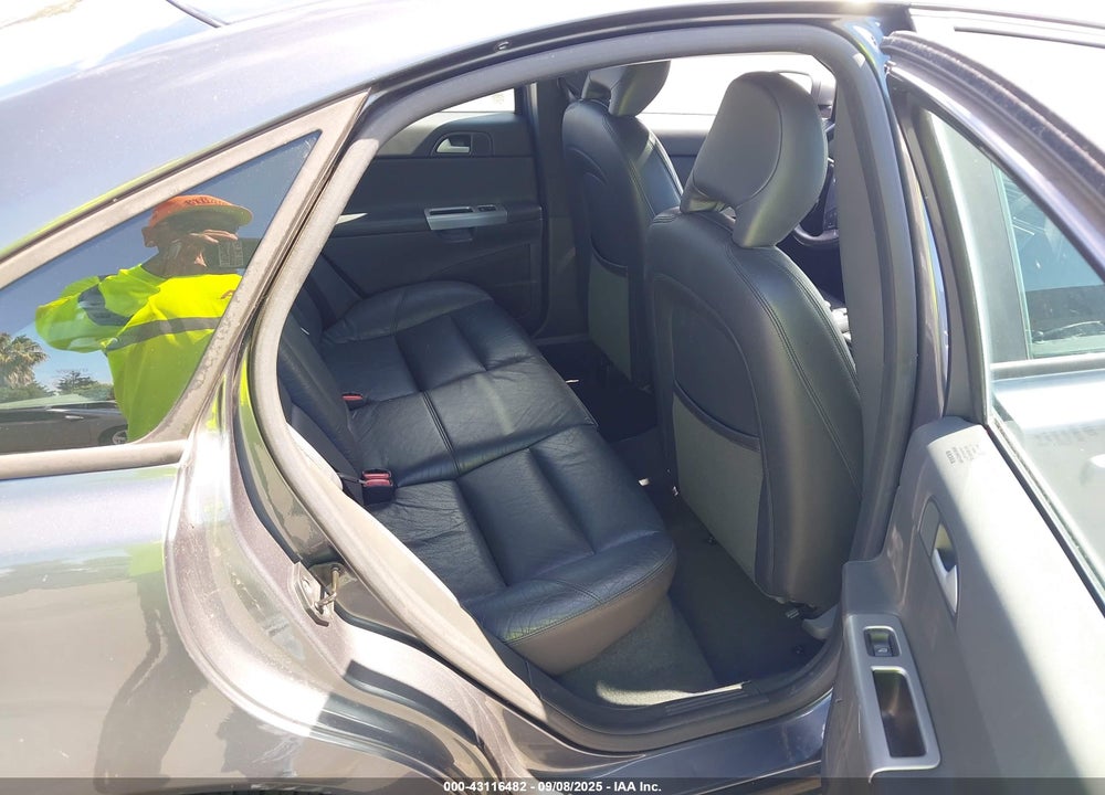 2007 VOLVO S40 T5 VIN: YV1MS682772307565