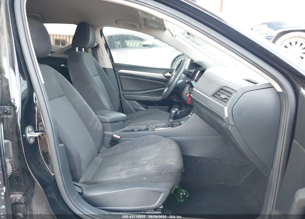 2019 VOLKSWAGEN JETTA VIN: 3VWC57BU1KM029978