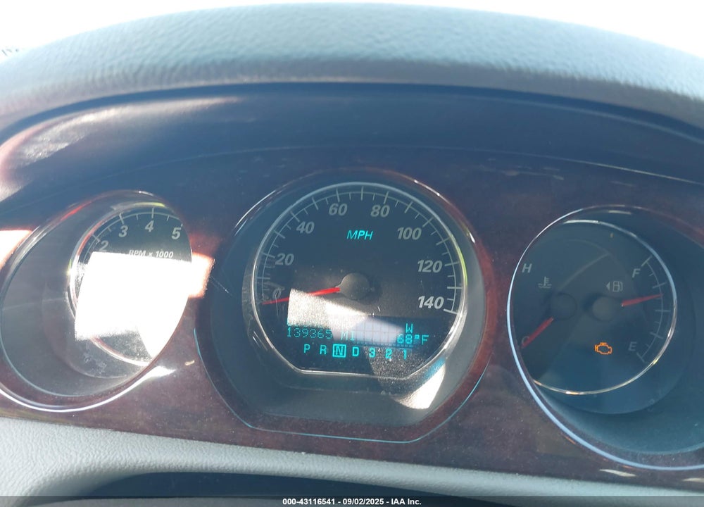 2008 BUICK LUCERNE VIN: 1G4HP572X8U177772