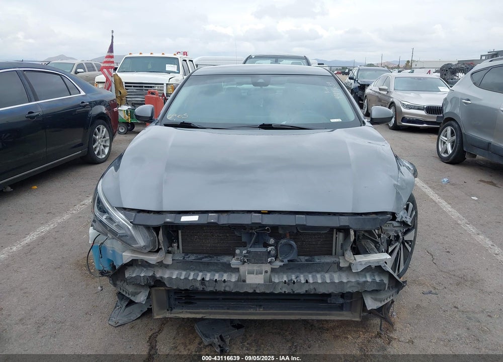 2021 NISSAN ALTIMA SV FWD VIN: 1N4BL4DV0MN326330