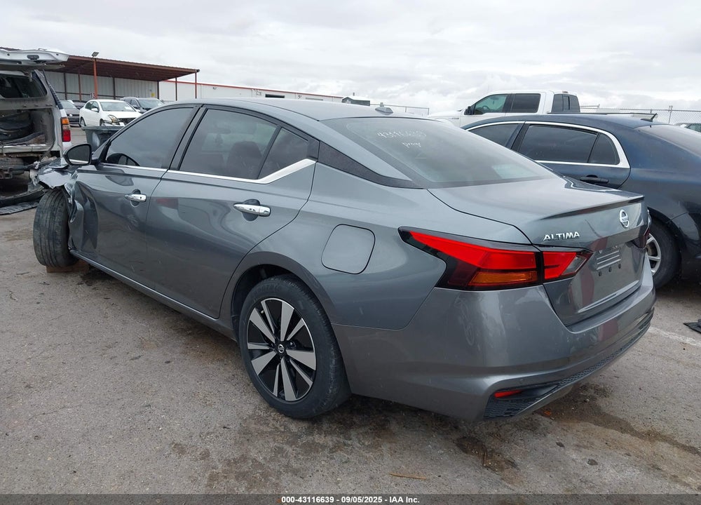 2021 NISSAN ALTIMA SV FWD VIN: 1N4BL4DV0MN326330