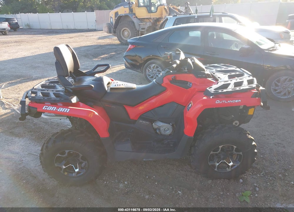 2013 CAN-AM OUTLANDER MAX 650 XT VIN: 3JBLPHJ19DJ000388