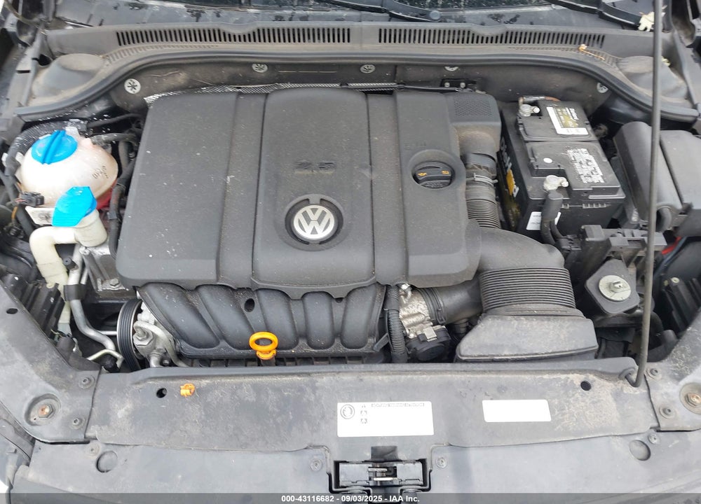 2013 VOLKSWAGEN JETTA VIN: 3VWDP7AJ6DM431438