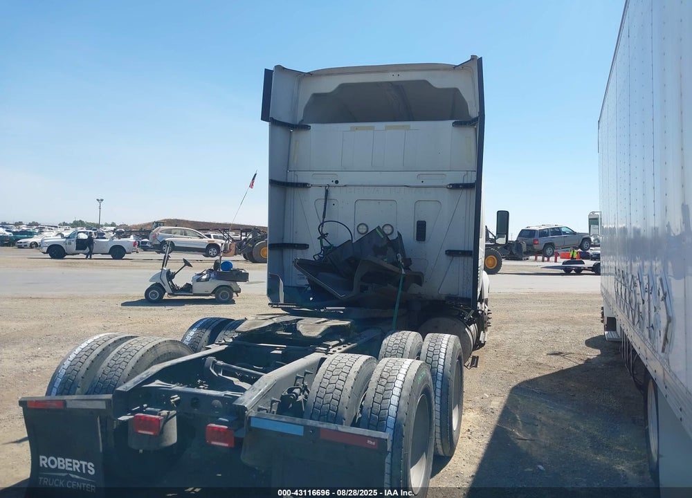 2018 INTERNATIONAL LT VIN: 3HSDZAPR0JN500516