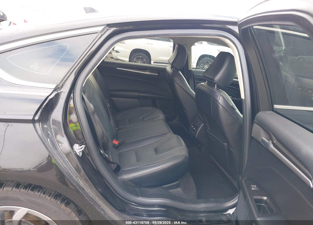 2020 FORD FUSION VIN: 3FA6P0RU7LR140262