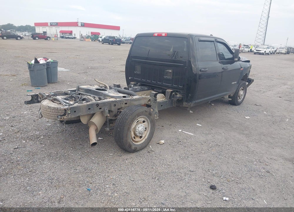 2022 RAM 2500 VIN: 3C6UR4HJ3NG365181