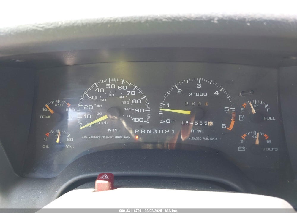 1996 CHEVROLET BLAZER VIN: 1GNDT13W8T2317457