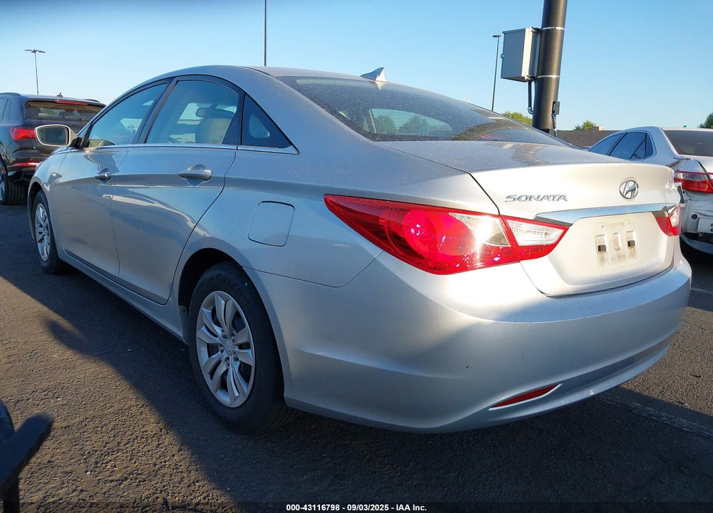 2012 HYUNDAI SONATA VIN: 5NPEB4AC1CH319558