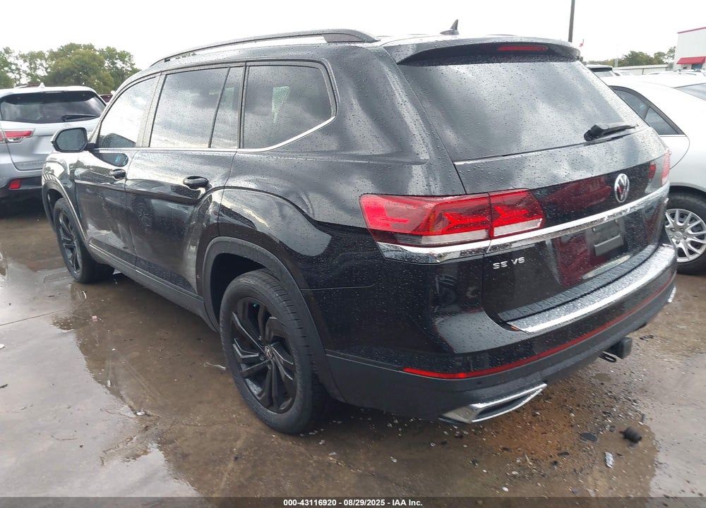 2022 VOLKSWAGEN ATLAS VIN: 1V2KR2CA6NC557627