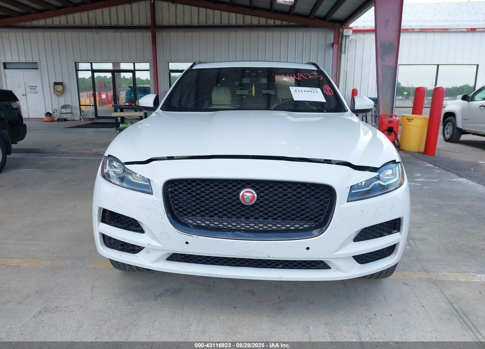 2018 JAGUAR F-PACE 30T PRESTIGE VIN: SADCK2GX4JA296422