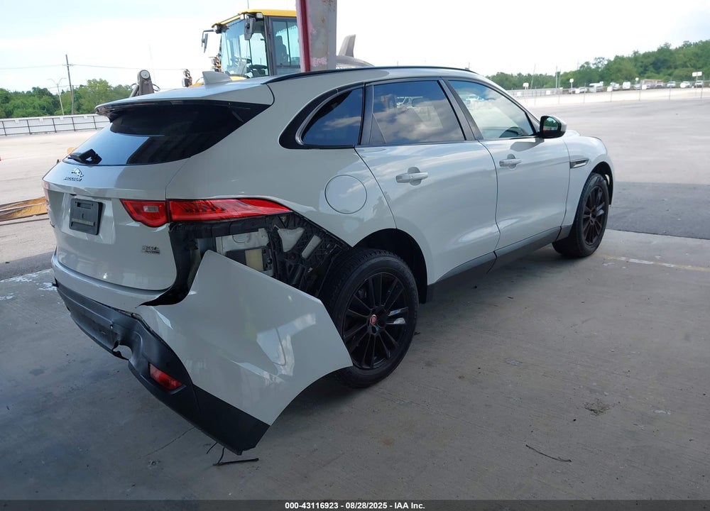 2018 JAGUAR F-PACE 30T PRESTIGE VIN: SADCK2GX4JA296422