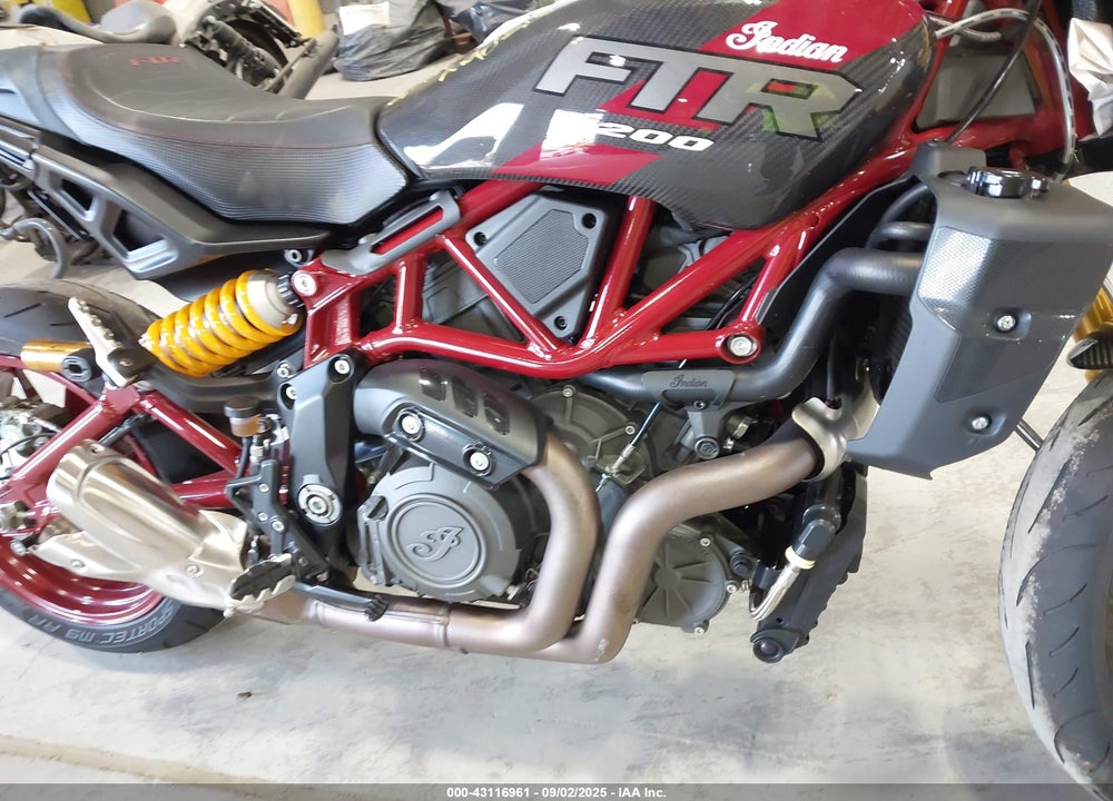 2024 INDIAN MOTORCYCLE CO. FTR R CARBON VIN: 56KRZR220R3019198