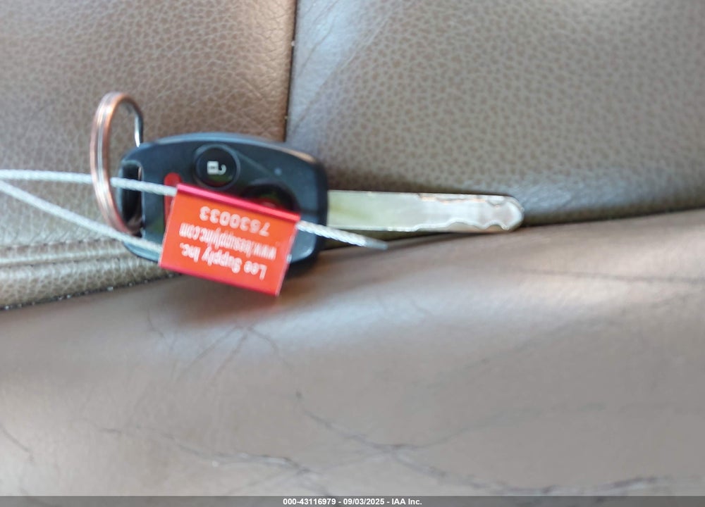 2007 HONDA PILOT EX-L VIN: 5FNYF18537B008287