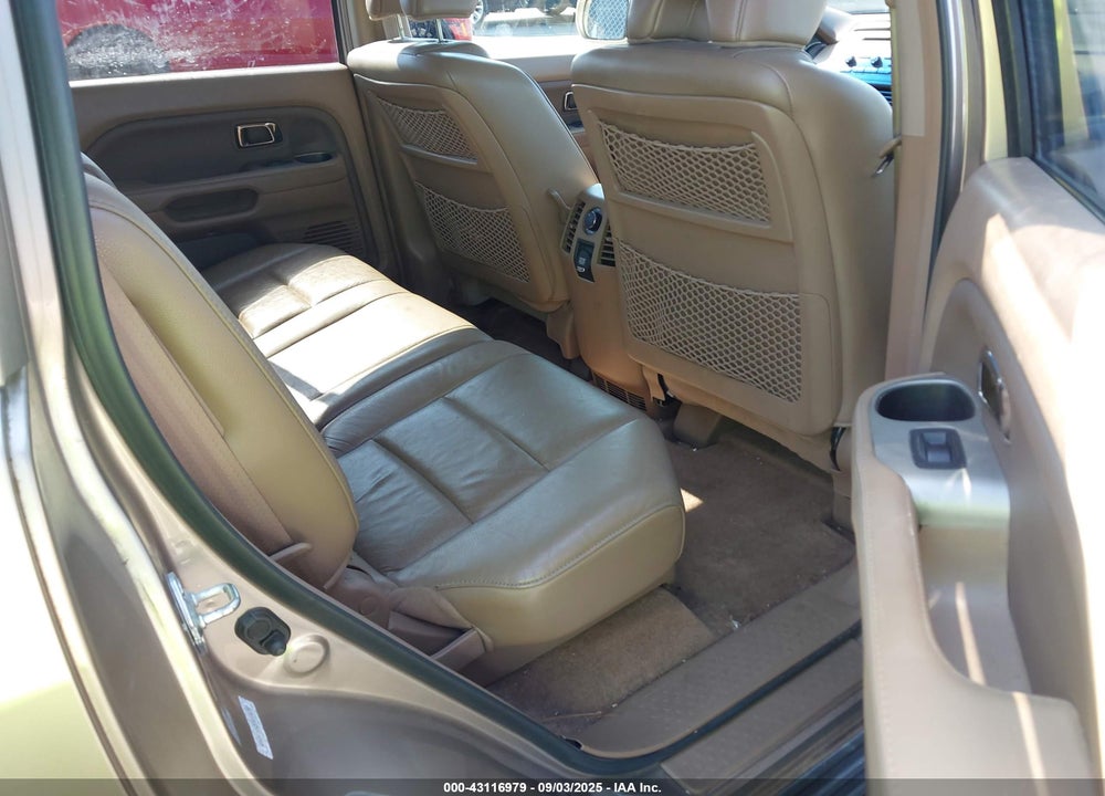 2007 HONDA PILOT EX-L VIN: 5FNYF18537B008287