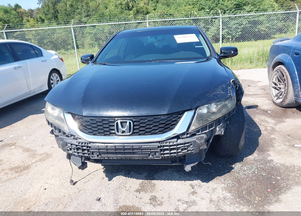 2014 HONDA ACCORD VIN: 1HGCT1B77EA005414