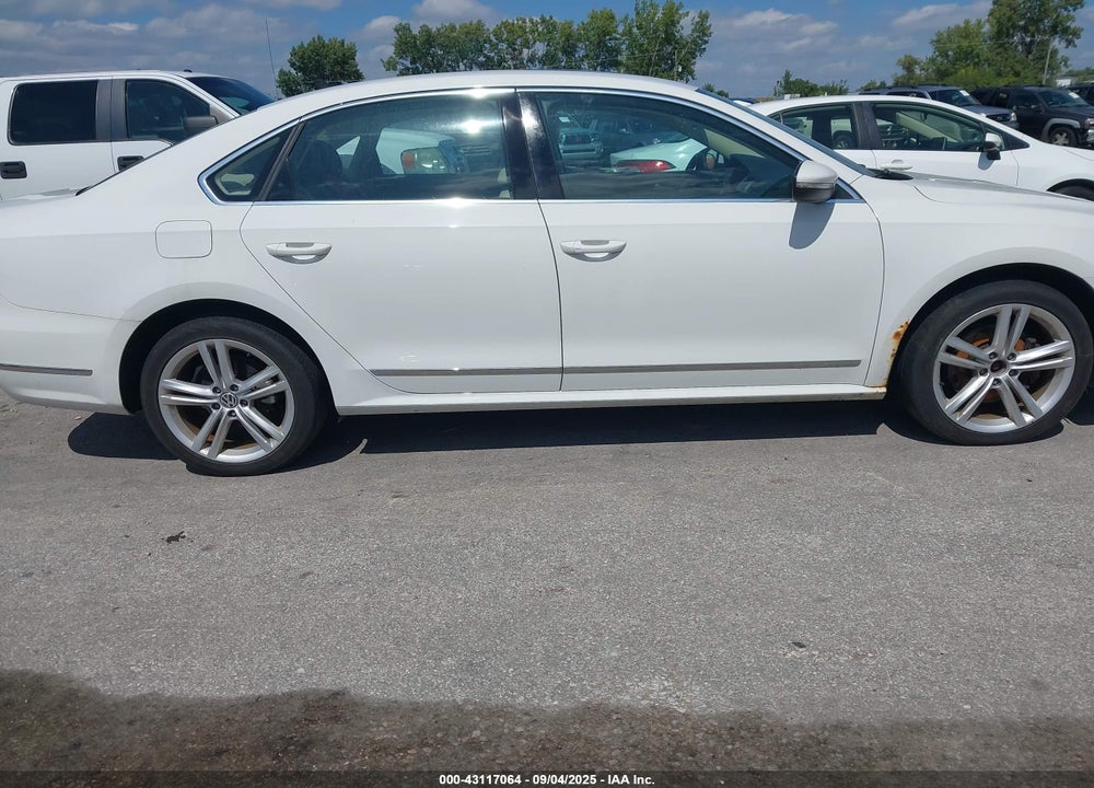 2012 VOLKSWAGEN PASSAT VIN: 1VWCN7A3XCC067396