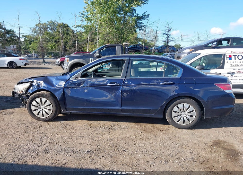 2011 HONDA ACCORD 2.4 LX VIN: 1HGCP2F37BA037678