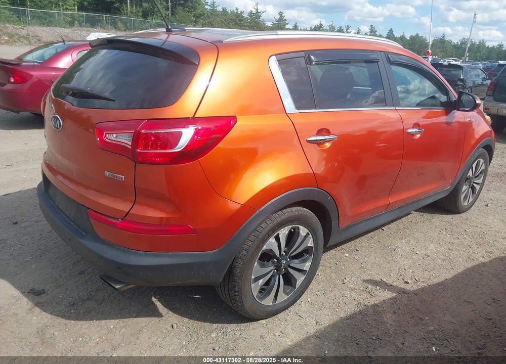 2011 KIA SPORTAGE SX VIN: KNDPCCA61B7121625