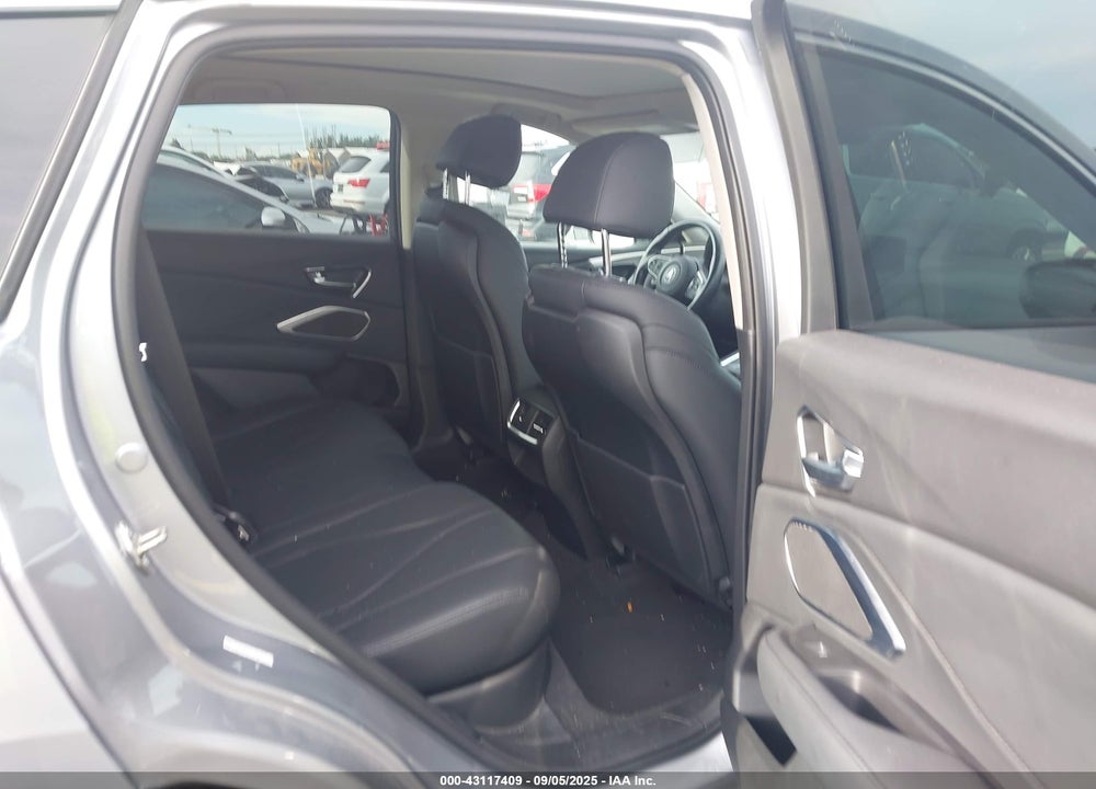 2021 ACURA RDX STANDARD VIN: 5J8TC1H33ML003666