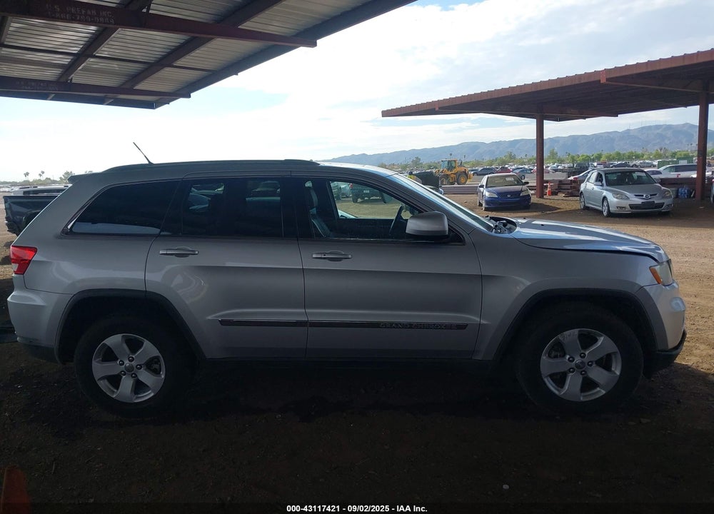 2011 JEEP GRAND CHEROKEE VIN: 1J4RR4GT4BC737296