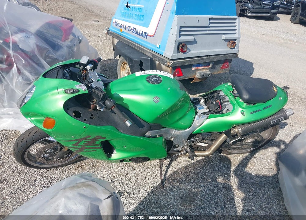 2003 SUZUKI GSX1300 R VIN: JS1GW71A832102601