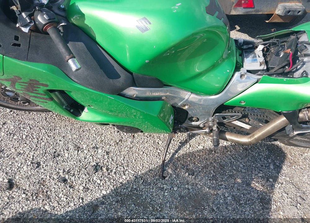 2003 SUZUKI GSX1300 R VIN: JS1GW71A832102601