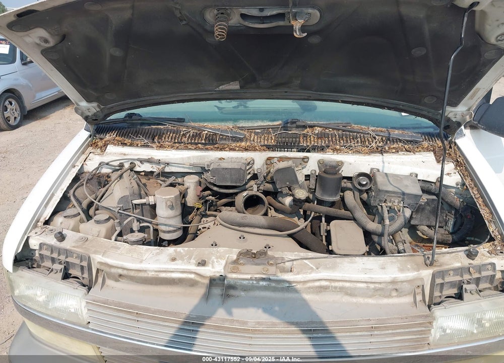 2001 CHEVROLET ASTRO LS VIN: 1GNDM19W31B139734