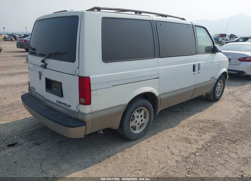 2001 CHEVROLET ASTRO LS VIN: 1GNDM19W31B139734