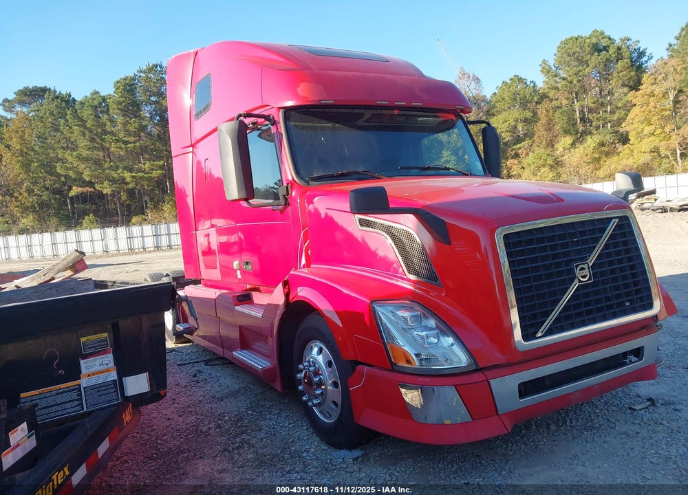 2013 VOLVO VN VNL VIN: 4V4NC9TG4DN130239