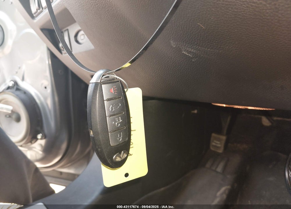 2017 INFINITI QX70 VIN: JN8CS1MW3HM415348