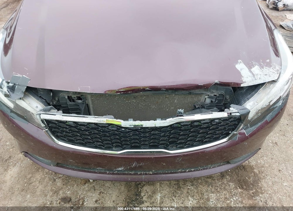 2017 KIA FORTE VIN: 3KPFL4A71HE124379