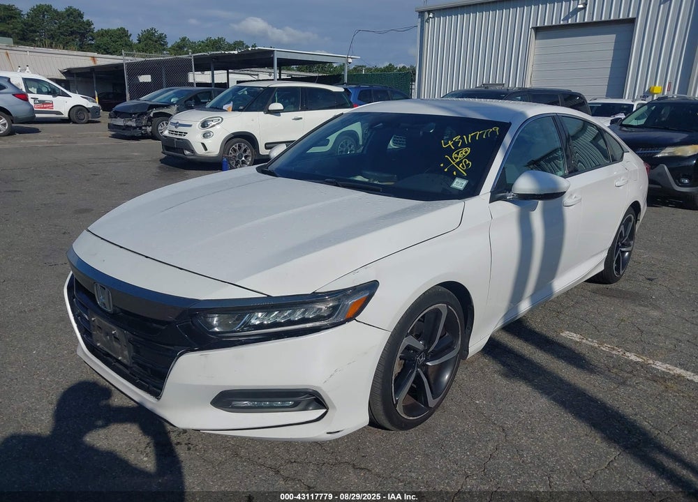 2018 HONDA ACCORD VIN: 1HGCV1F3XJA207823
