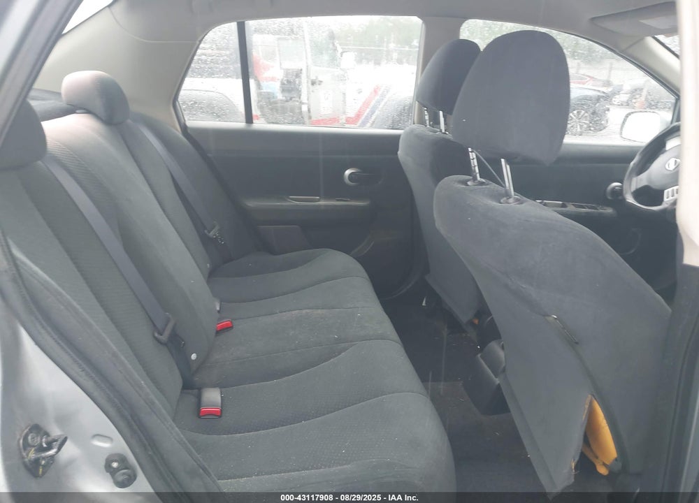 2010 NISSAN VERSA VIN: 3N1BC1AP3AL450573