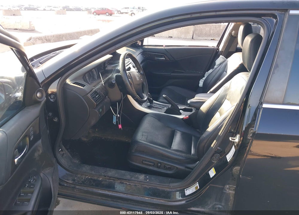 2014 HONDA ACCORD VIN: 1HGCR2F80EA006864