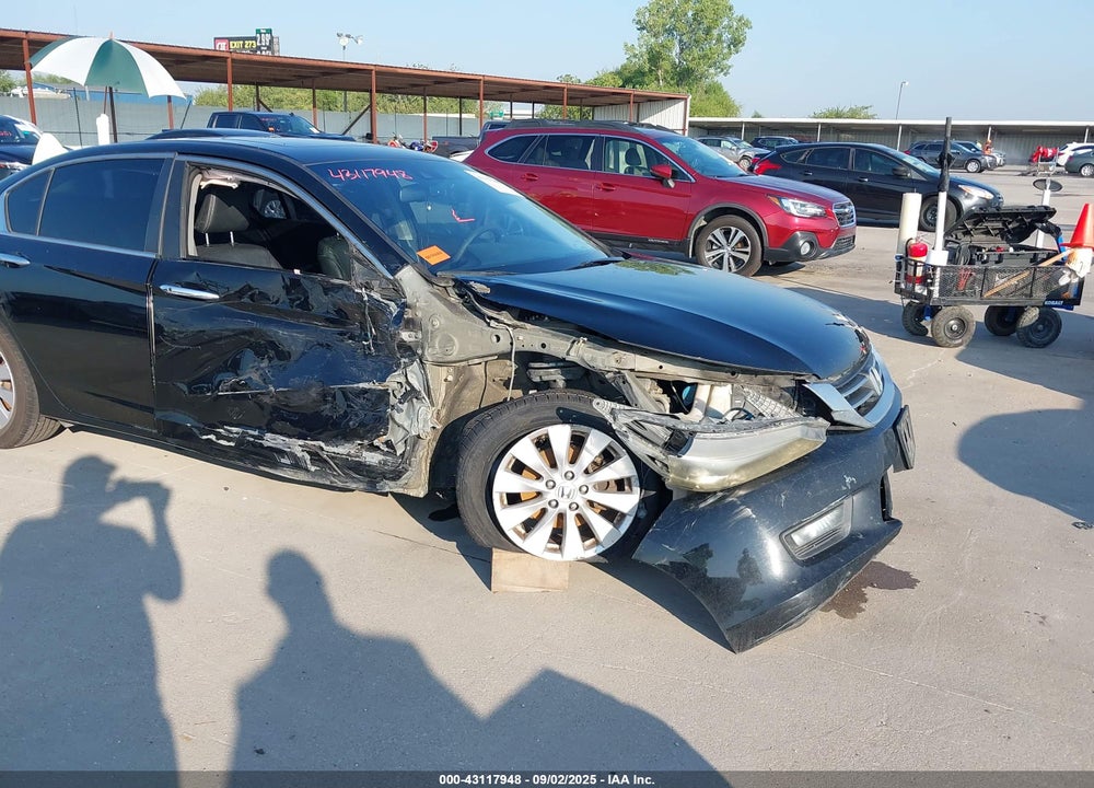2014 HONDA ACCORD VIN: 1HGCR2F80EA006864