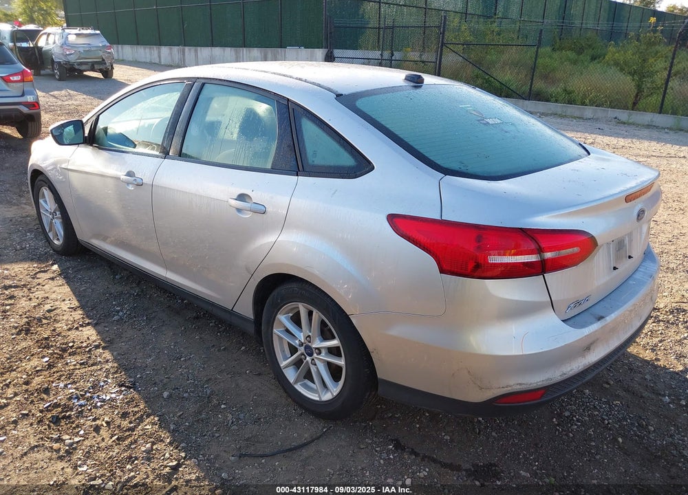 2015 FORD FOCUS VIN: 1FADP3F27FL276826