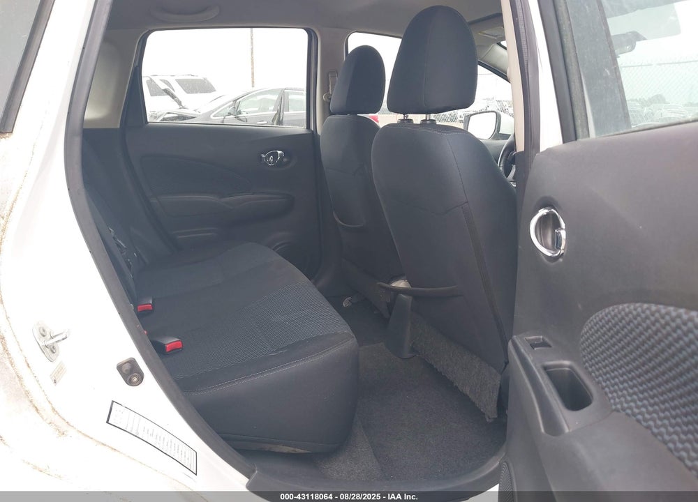 2015 NISSAN VERSA NOTE VIN: 3N1CE2CP5FL358390