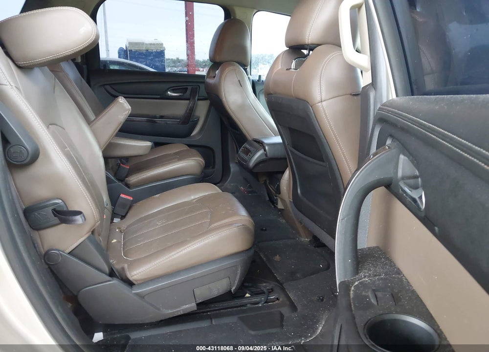 2015 GMC ACADIA VIN: 1GKKRSKD4FJ272925