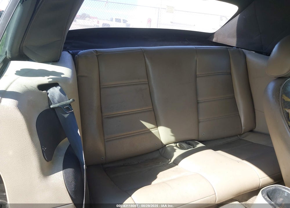 2004 FORD MUSTANG VIN: 1FAFP446X4F142327