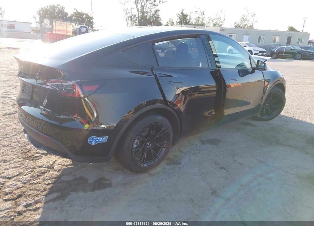 2021 TESLA MODEL Y LONG RANGE DUAL MOTOR ALL-WHEEL DRIVE VIN: 5YJYGDEE0MF240652