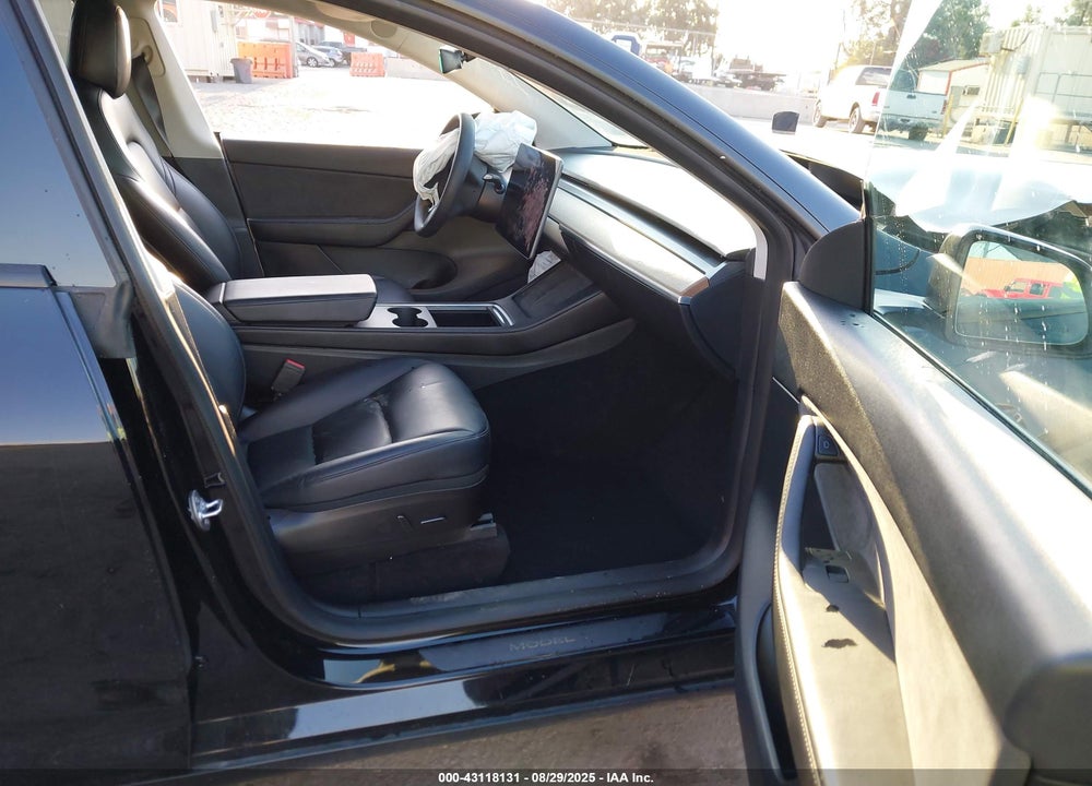 2021 TESLA MODEL Y LONG RANGE DUAL MOTOR ALL-WHEEL DRIVE VIN: 5YJYGDEE0MF240652