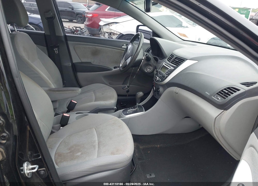 2013 HYUNDAI ACCENT VIN: KMHCT4AE7DU393849