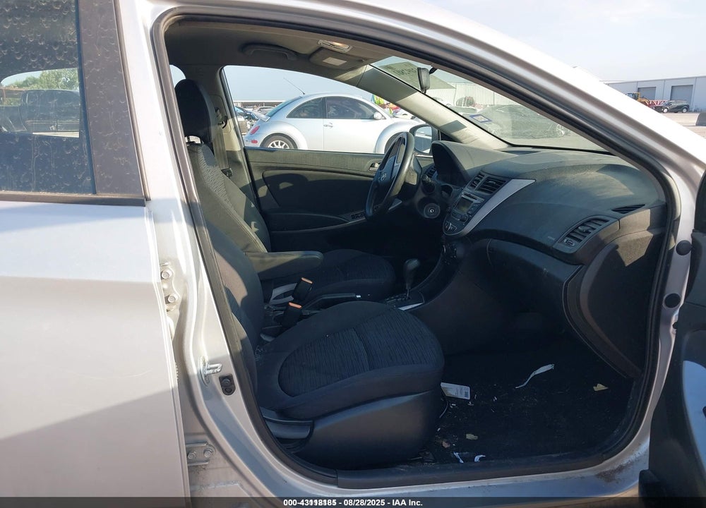 2017 HYUNDAI ACCENT VIN: KMHCT5AE4HU334480