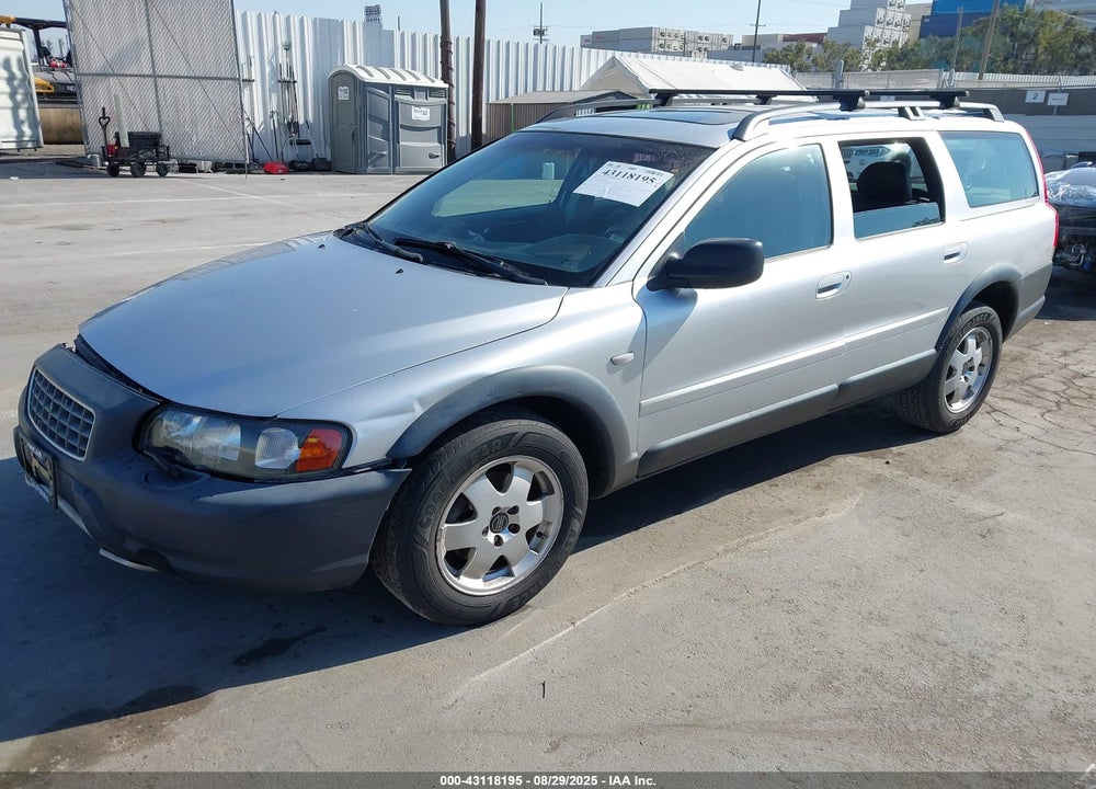 2001 VOLVO V70 XC VIN: YV1SZ58D211044736