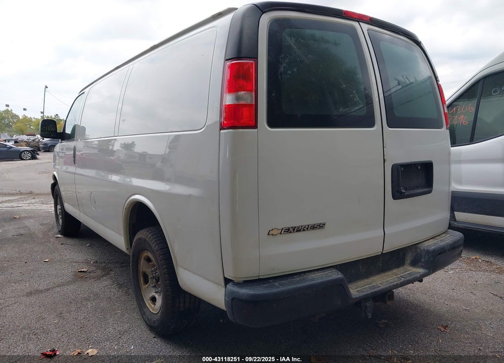 2021 CHEVROLET EXPRESS CARGO RWD 2500 REGULAR WHEELBASE WT VIN: 1GCWGAFPXM1194844
