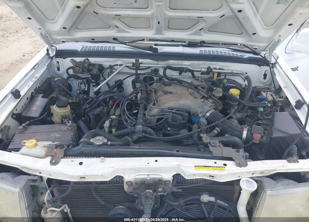 2000 NISSAN FRONTIER SE-V6/XE-V6 VIN: 1N6ED27T4YC315946