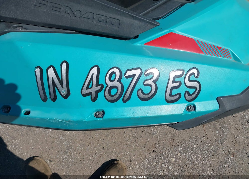 2018 SEA DOO SPARK 2UP VIN: YDV89501E818