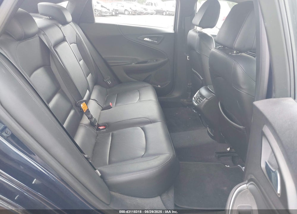 2017 CHEVROLET MALIBU VIN: 1G1ZE5STXHF126980