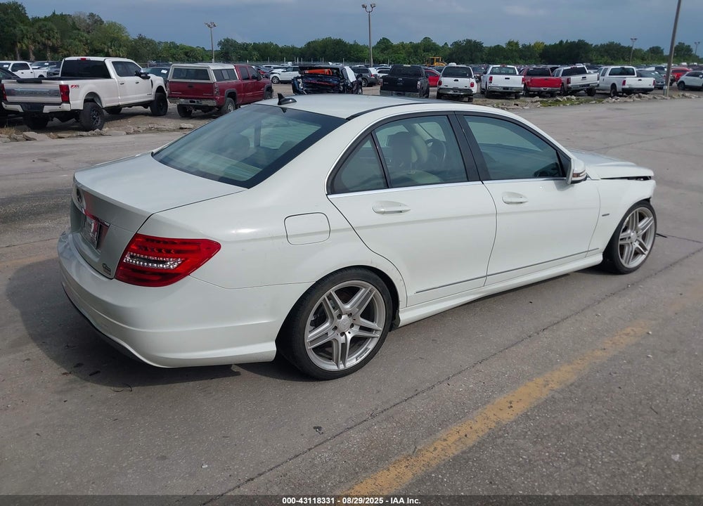 2012 MERCEDES-BENZ C CLASS VIN: WDDGF4HB0CA607952